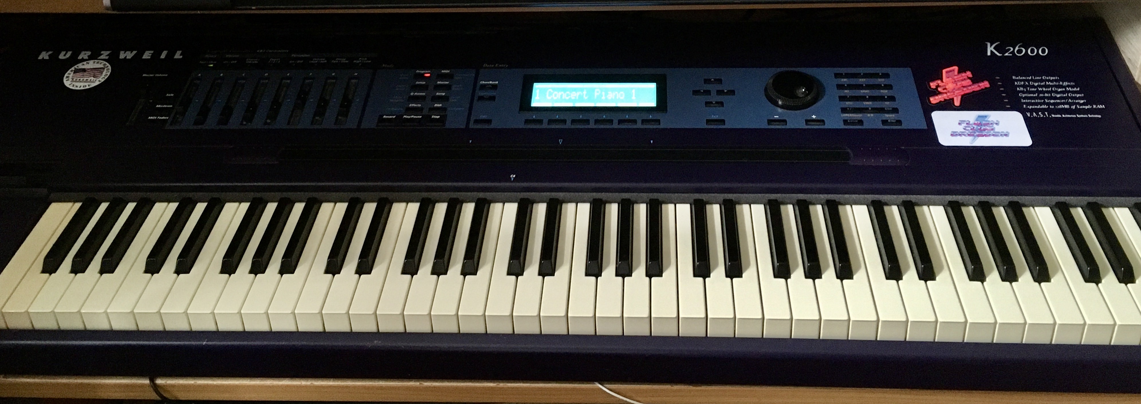 Synthesizer zur Klangfindung - Kurzweil K2600